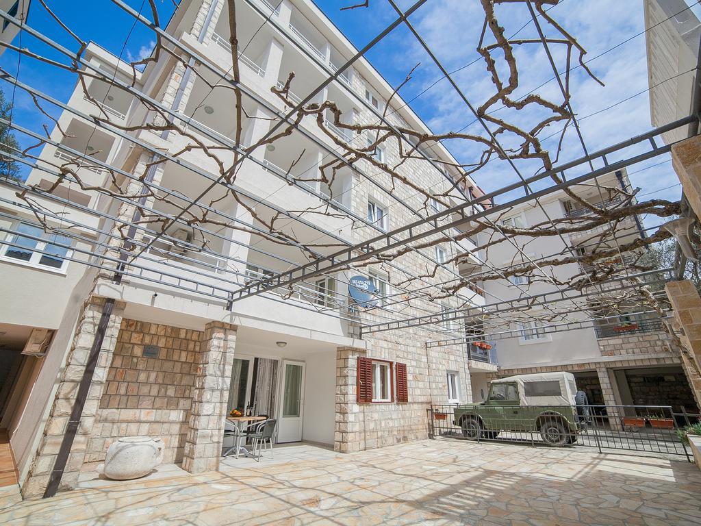 Apartments Ivan Petrovac Exterior photo