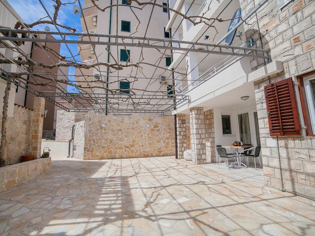 Apartments Ivan Petrovac Exterior photo